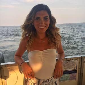 Meet your Posher, Francesca